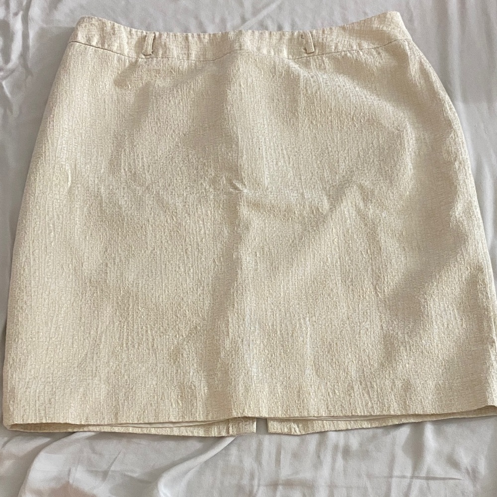 Worthington Cream Pencil Skirt